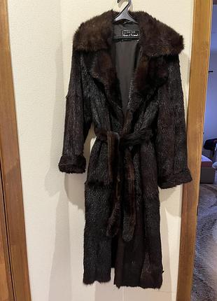 Продам шубу   з полєвоі  норки