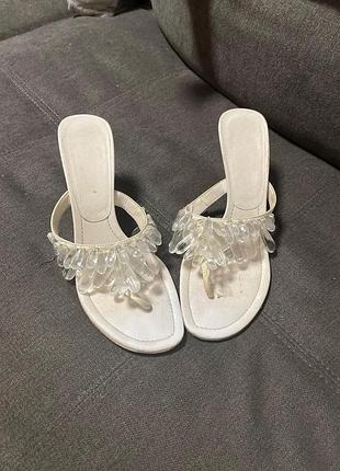 Вінтажні босоніжки miu miu