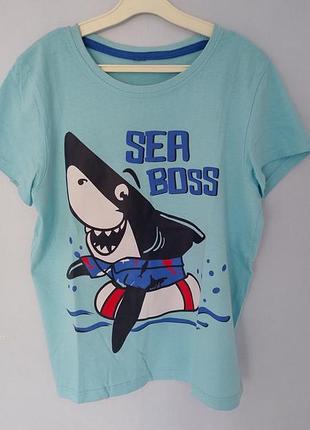 Голубая футболка с акулой (последняя фото - цвет)