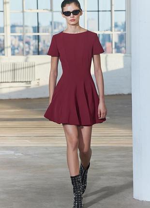 Красива сукня zara