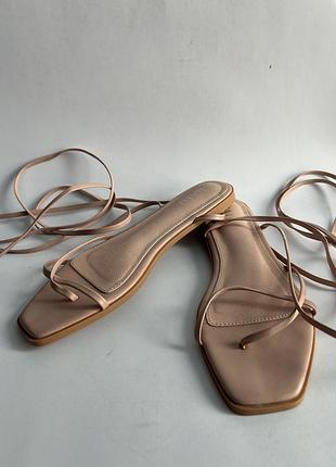 Нові жіночі босоніжки від raid