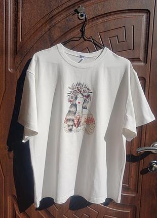 Футболка оверсайнз с украинским орнаментом