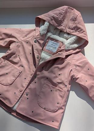 Дождевик утепленный на девочку 6-9мис. от primark
