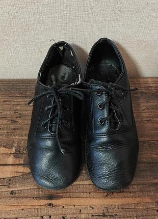 Бальные туфли на мальчика
