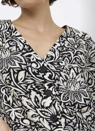 Красива літня віскозна блузочка