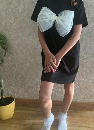 Трендова сукня з бантом