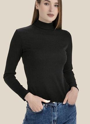 Гольф водолазка чорна розмір m-l