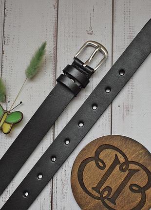 Ремень женский кожаный универсальный классический черный 25мм с серебристой пряжкой для платья на талию