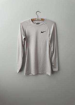 Лонгіслів від nike