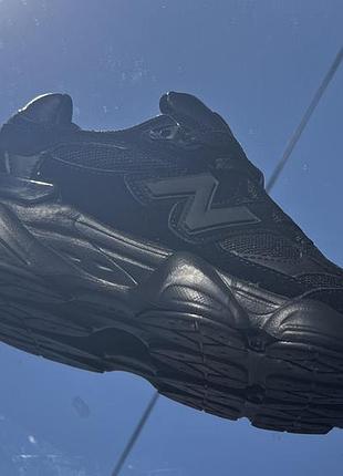 Чорні кросівки new balance 9060