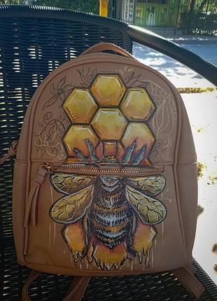 Кожаный рюкзак с ручной росписью