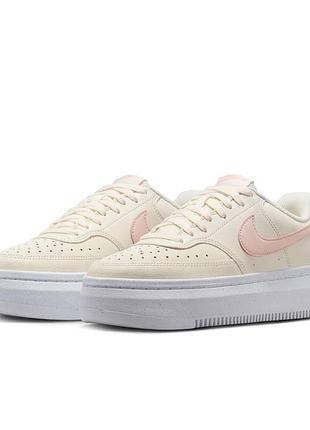 Кроссовки nike w court vision alta
оригинал!