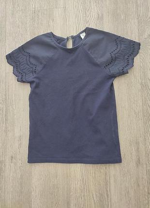 Блуза для дівчинки в гарному стані