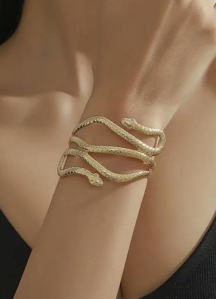 Елегантний браслет «змія» в золотистому кольорі