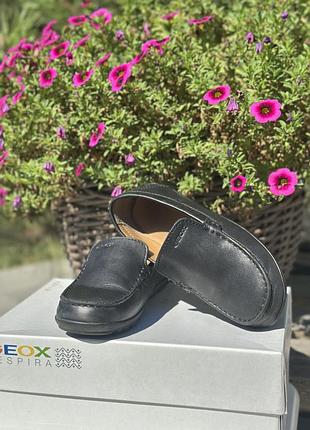Мокасини сліпони туфлі geox для хлопчика 30 розмір 19 см устілка натуральна шкіра чорні дихаючі