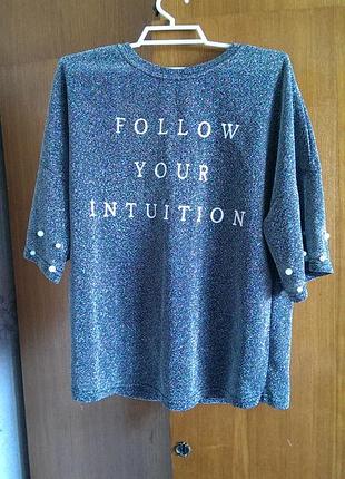 Лёгкая женская футболка с блестками shain размер m- l