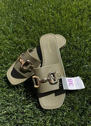 Шлепанцы женские