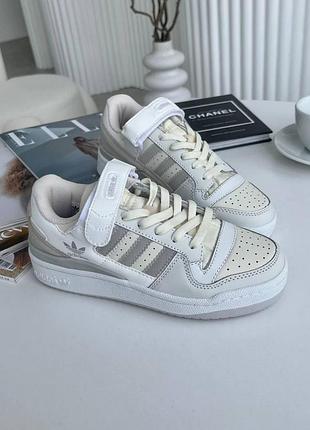 Женские кроссовки adidas forum white grey / smb+ 🔗