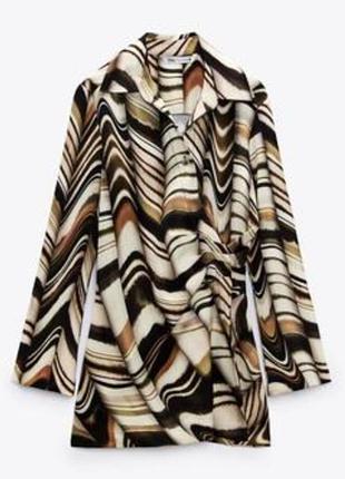 Удлиненная женская рубашка zara с разрезом на ноге