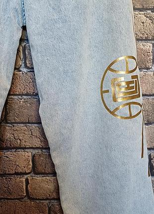 Фирменные джинсы от bershka + nba