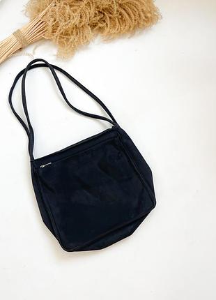 Сумка чорна матова