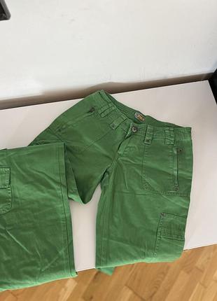 Женские зеленые джинсы xs