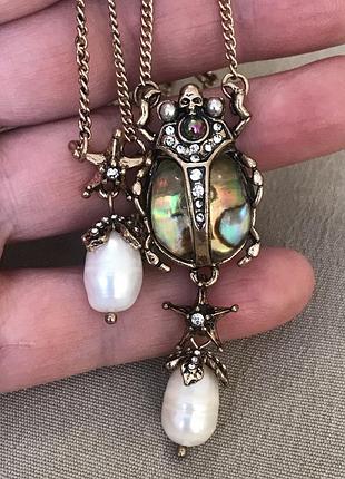 Кольє з жуком скарабеем з перлинами