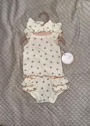 Гарний комплект / набір новий на дівчинку 6-9 місяців floral threads