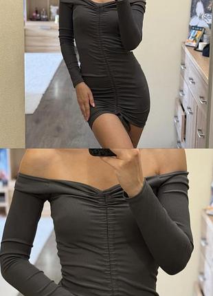 Жіноча сукня бренду pretty little thing