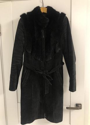 Жіноче замшеве пальто з хутром норки