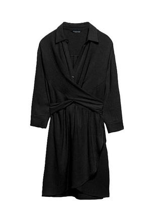 Фірмова сукня від stradivarius.