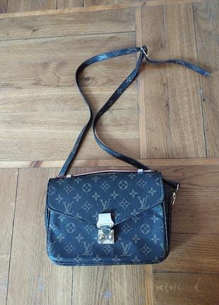 Сумочка louis vuitton