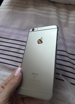 Продам айфон 6s plus