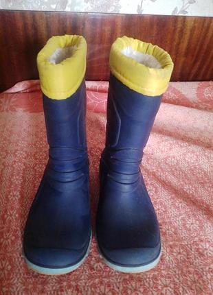 Резиновые сапоги на девочку. размер 28 - 29
