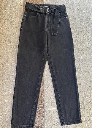 Женские джинсы