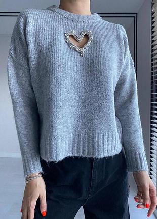 Жіноча повсякденна кофта светр із сердечком тканина вʼязка відміна якість