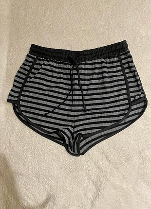 Шорти оверсайз вкорочені висока посадка вільні трикотажні shein