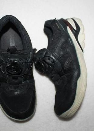 Кроссовки фирмы ecco 30 размер по стельке 19,8 см