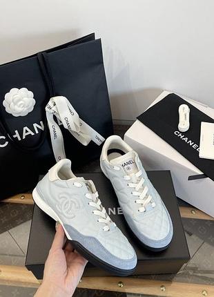Кросівки шанел блакитні шкіряні