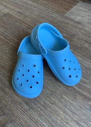Шльопки клоги крокси р.27 дівчачі пінка крокс