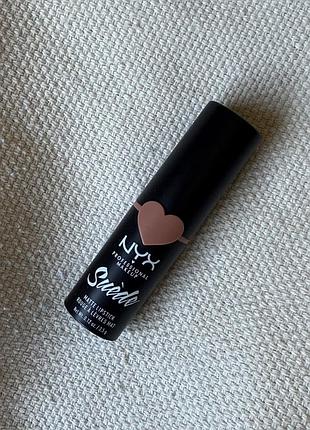 Nyx suede matte lipstick fetish матовая помада нюд