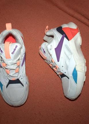 Кросівки фірми reebok 35,5 розміру по устілці 23,5 см