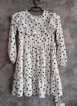 Платье 👗 нарядное.....