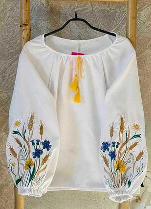 Блуза для девочки с длинным рукавом вышивка