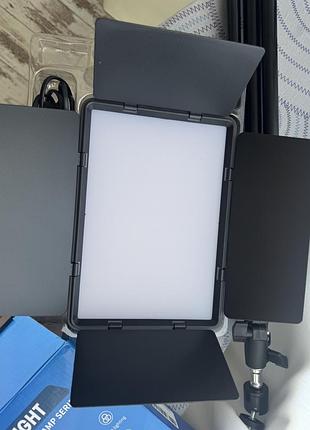 Світло для відео, штатив 2.1 м пульт, колір змінюється