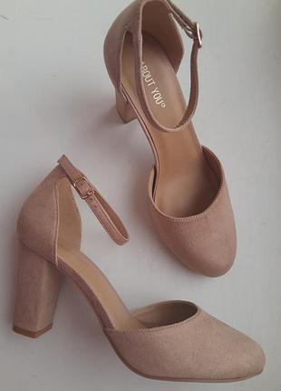 Туфли 37р беж