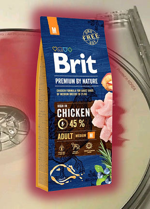 Сухой корм brit premium dog adult m для взрослых собак средних пород, с курицей, 15 кг