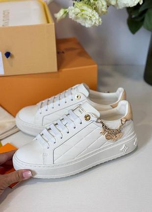 Кросівки люкс класу