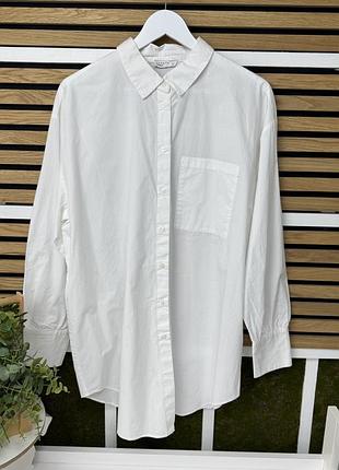 Біла натуральна сорочка вільного крою
