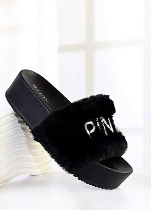 Шльопанці тапочки чорні